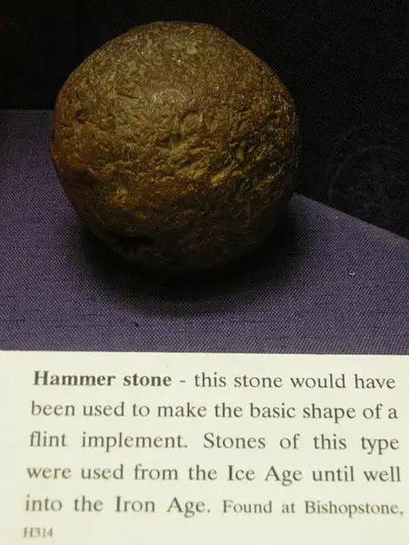 Hammerstone - Stone age tools