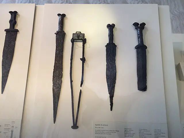 Swords Iron Age Weapons