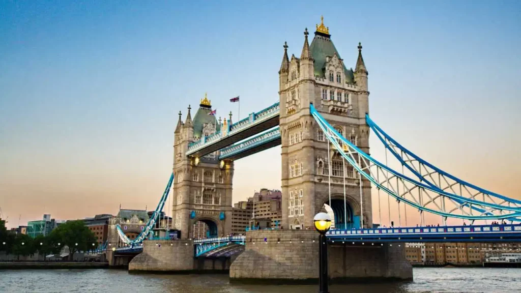 Tower Bridge Facts for Kids – A Defining Landmark of London