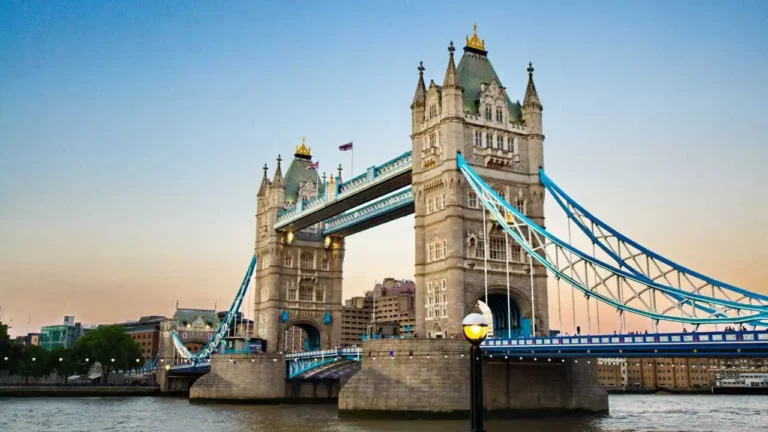 Tower Bridge