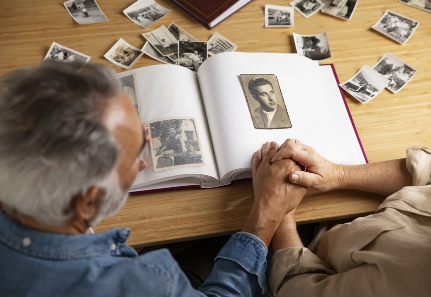 Creating a Family Tree with Children: Ideas and Recommendations