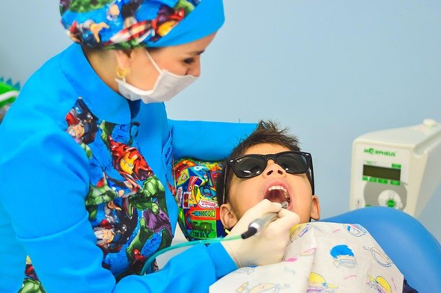 4 Ways to Encourage Your Children to Embrace Daily Dental Care